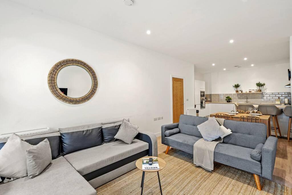 Exquisite Scandi Gem Of Bristol - Sleeps 6 Apartment ภายนอก รูปภาพ